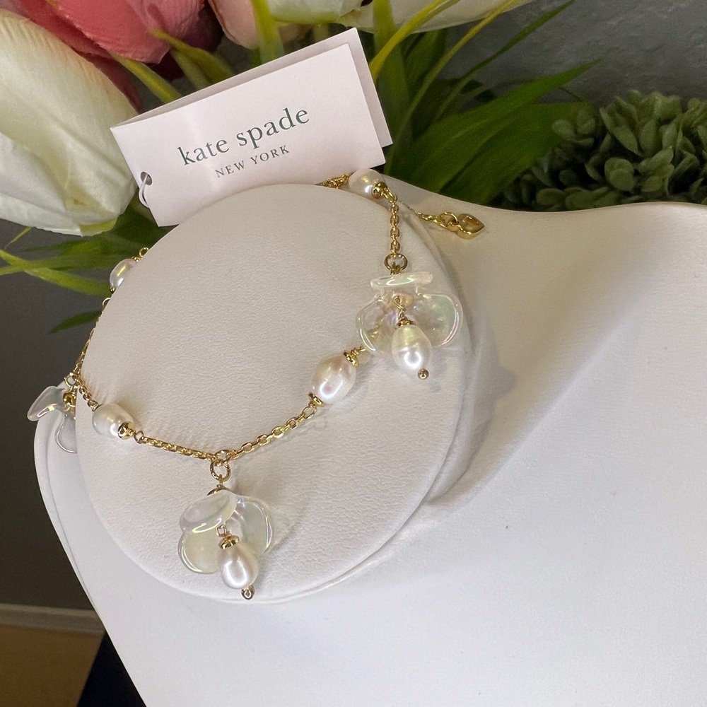 Kate Spade Painted Petal Pearl Bracelet - Picture 4 of 4